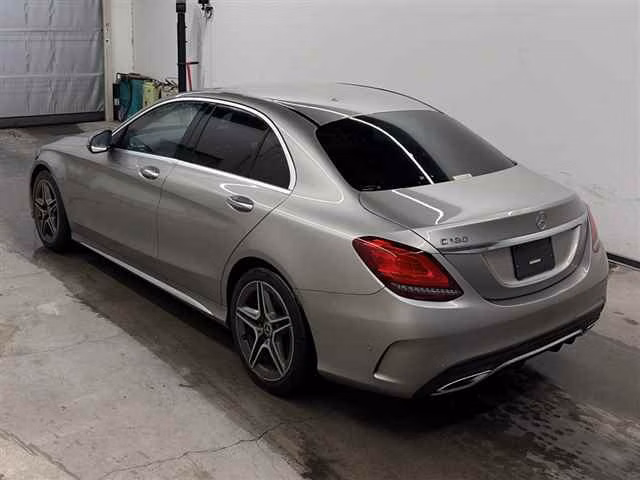 MERCEDES-BENZ C-CLASS
