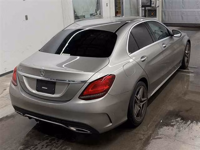 MERCEDES-BENZ C-CLASS