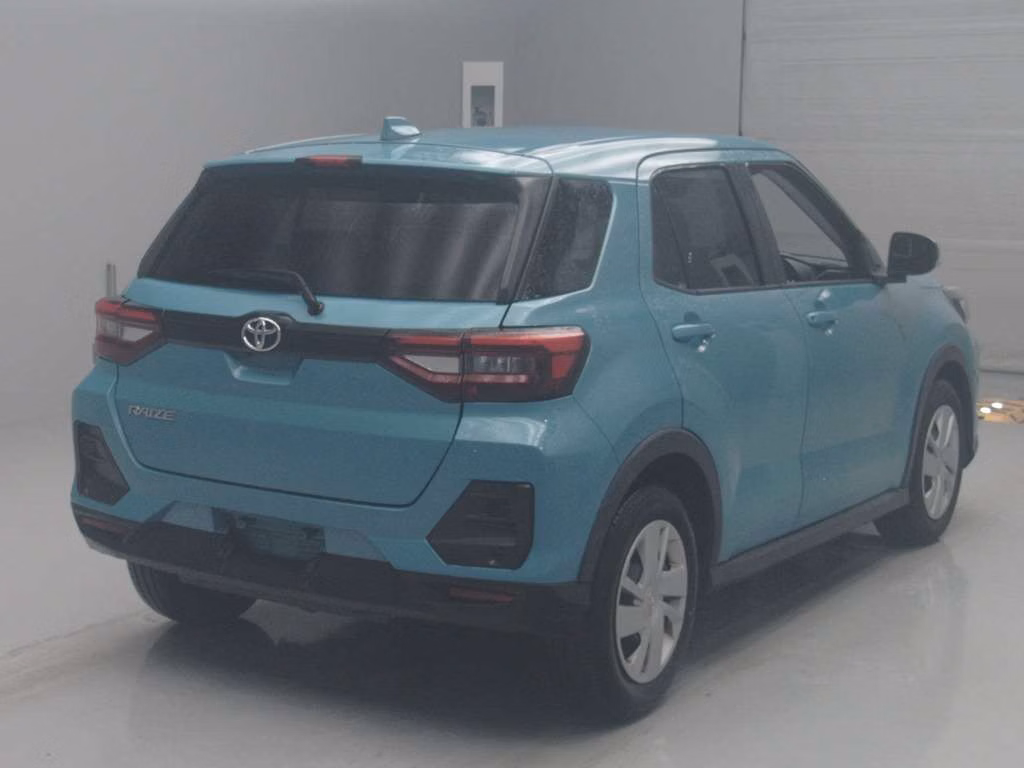 TOYOTA RAIZE