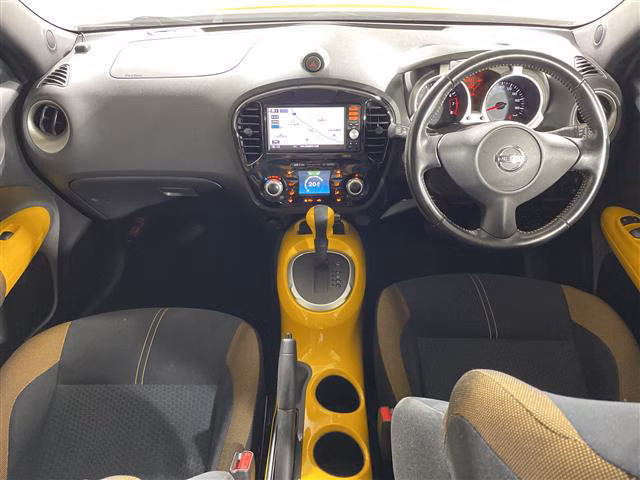 NISSAN JUKE