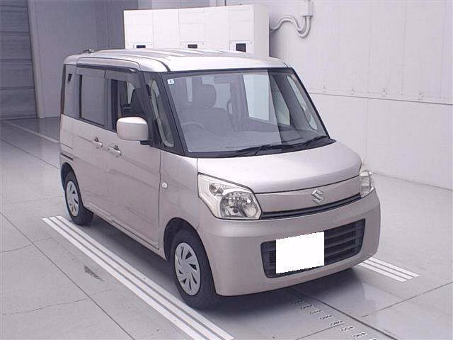Suzuki Spacia