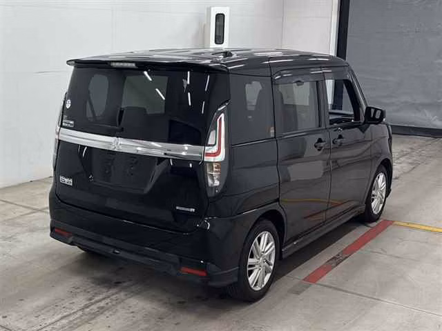 MITSUBISHI DELICA D:2