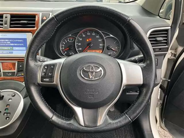 TOYOTA RACTIS