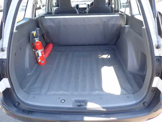 MAZDA FAMILIA