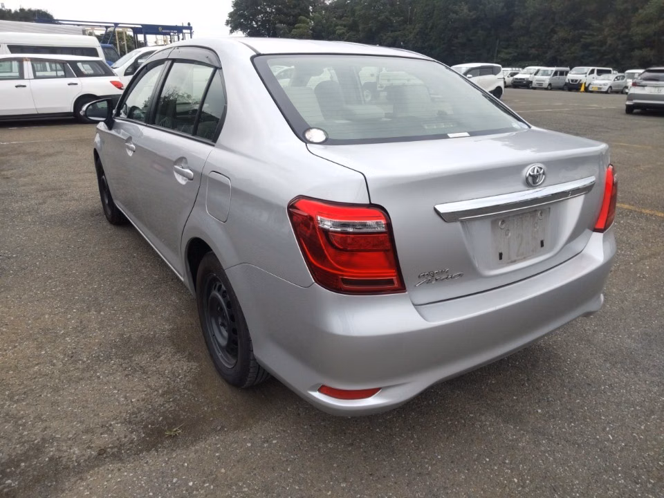 TOYOTA COROLLA AXIO