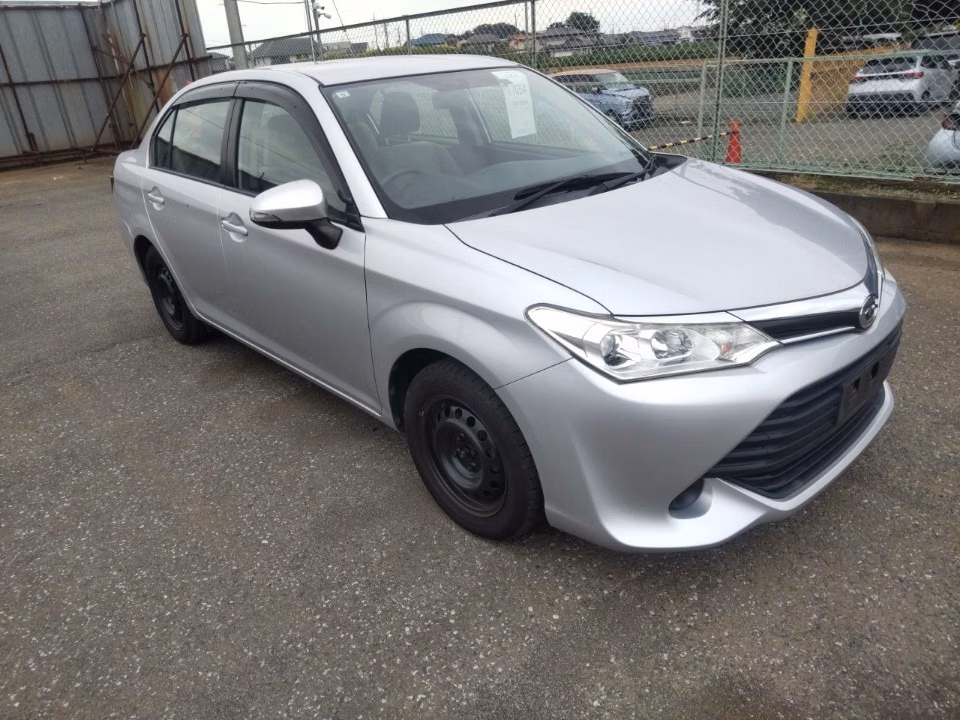TOYOTA COROLLA AXIO