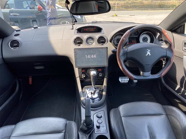 PEUGEOT RCZ