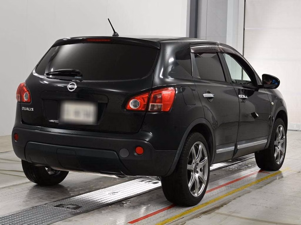 NISSAN DUALIS