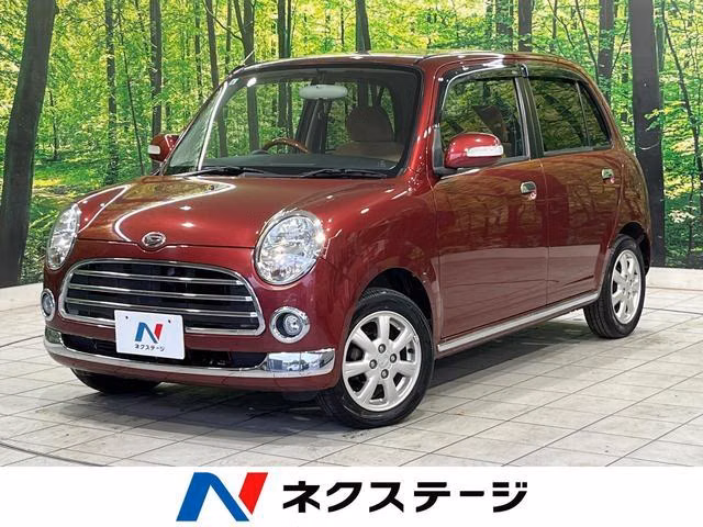 Daihatsu Mira Gino