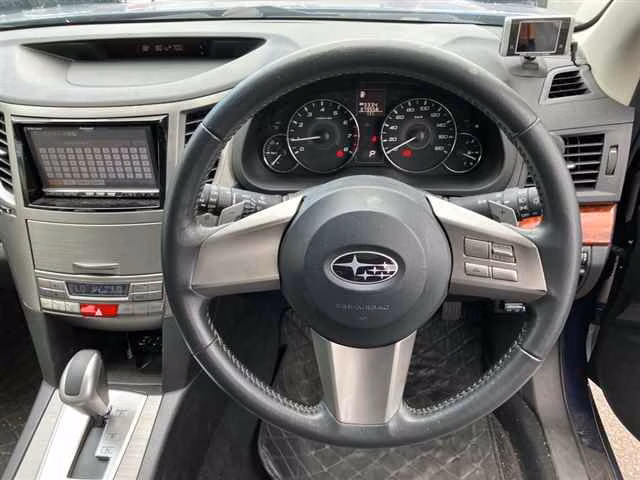 SUBARU LEGACY