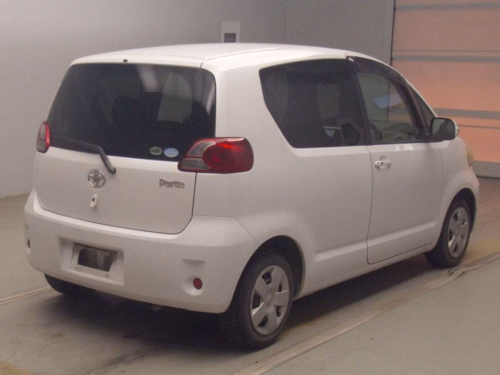 TOYOTA PORTE