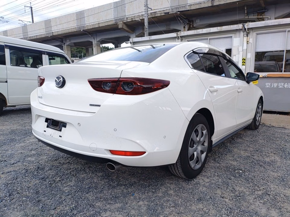 MAZDA MAZDA3