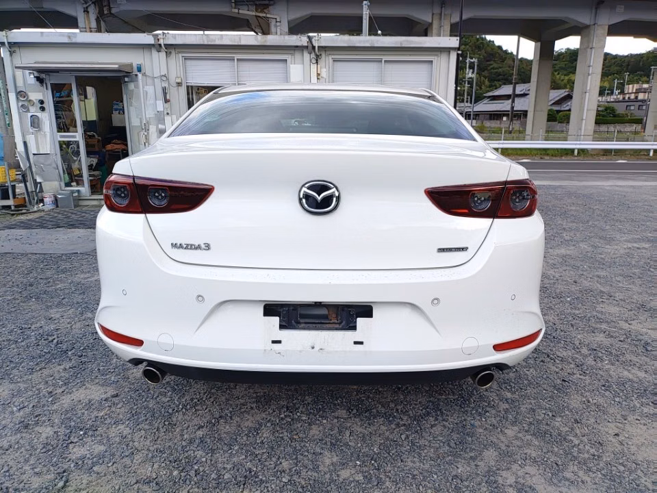 MAZDA MAZDA3