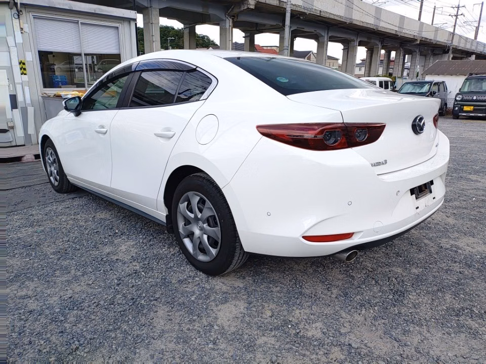 MAZDA MAZDA3