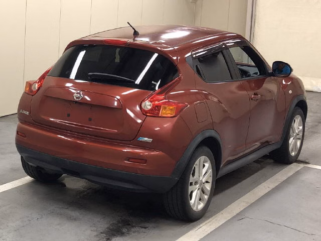 NISSAN JUKE
