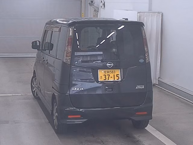 NISSAN ROOX