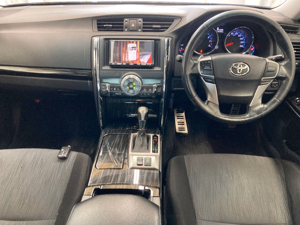 TOYOTA MARK X