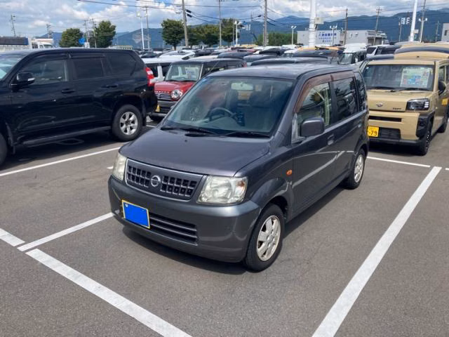 Nissan Otti