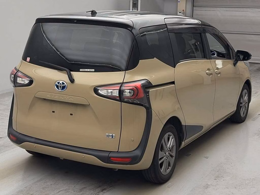 TOYOTA SIENTA