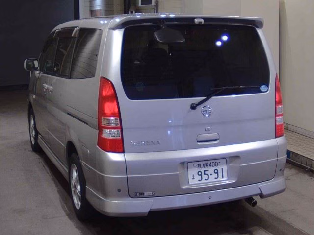 NISSAN SERENA