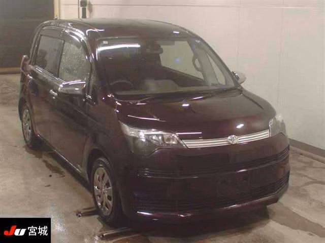TOYOTA SPADE