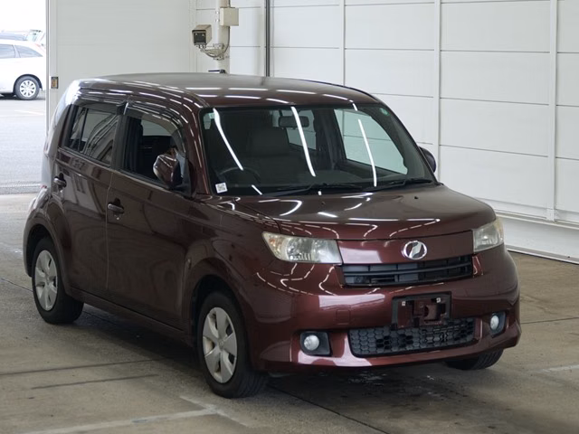 TOYOTA BB