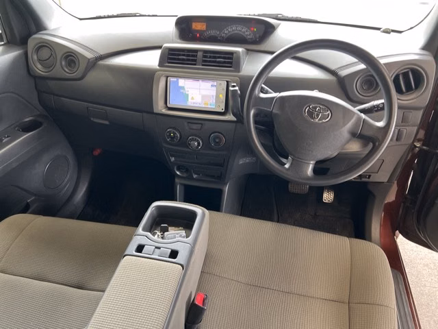 TOYOTA BB