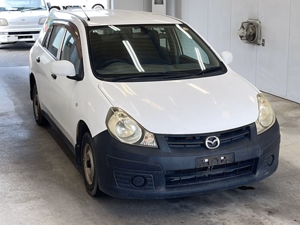 MAZDA FAMILIA