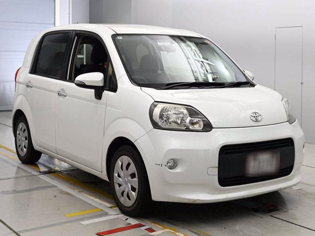 TOYOTA PORTE
