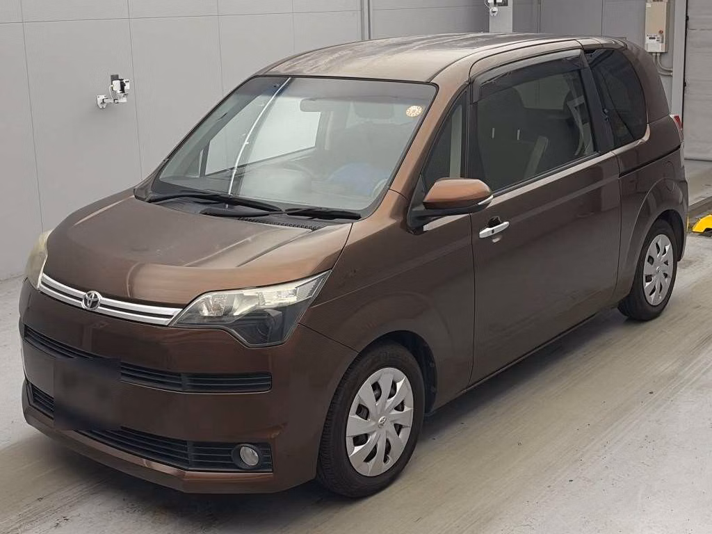 TOYOTA SPADE