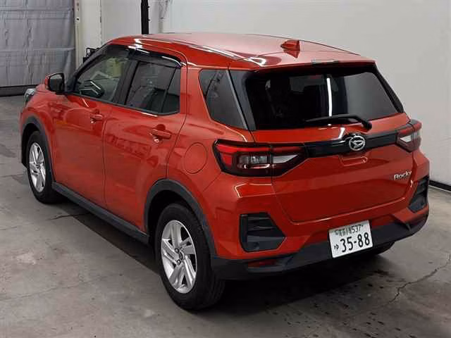 DAIHATSU ROCKY