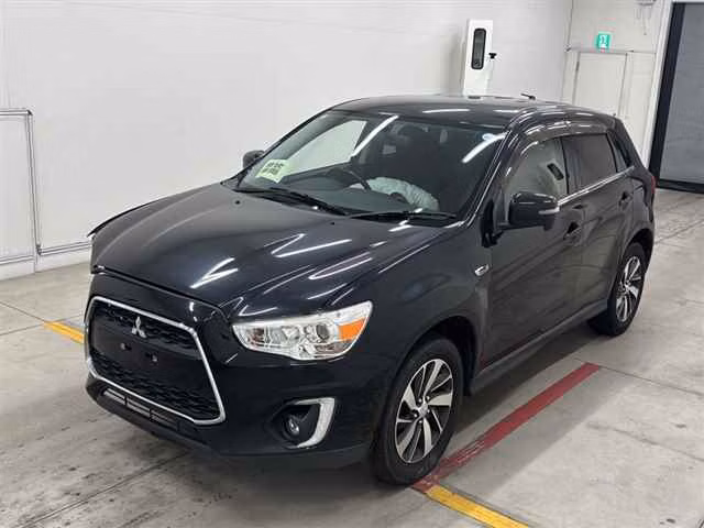 MITSUBISHI RVR