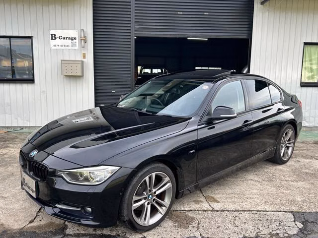 BMW 3-SERIES