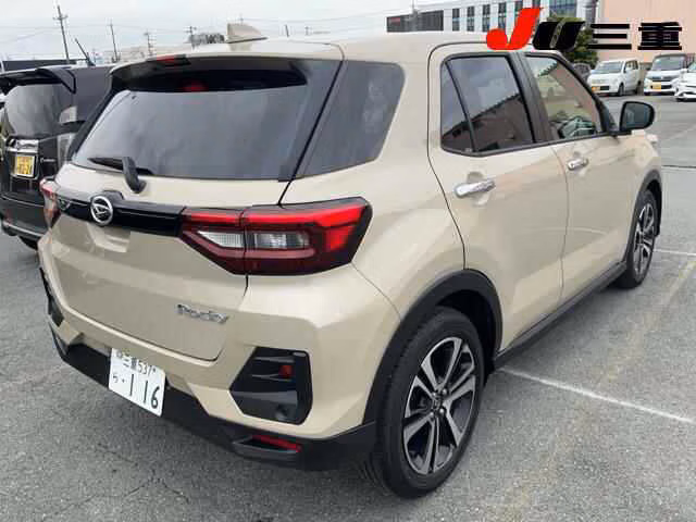 DAIHATSU ROCKY