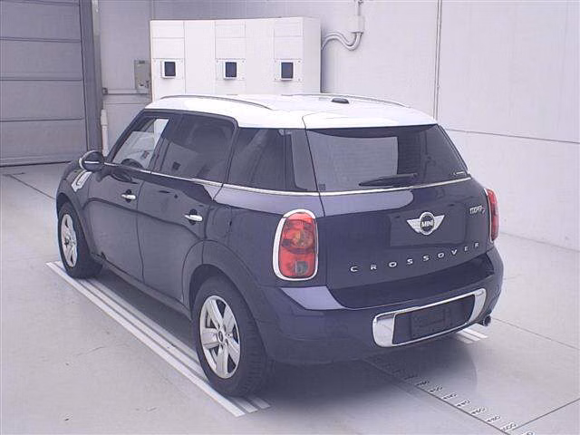 MINI CROSSOVER