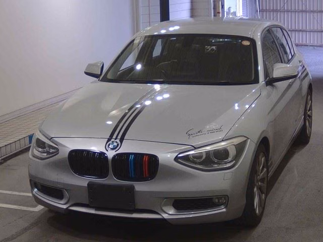BMW 1-SERIES