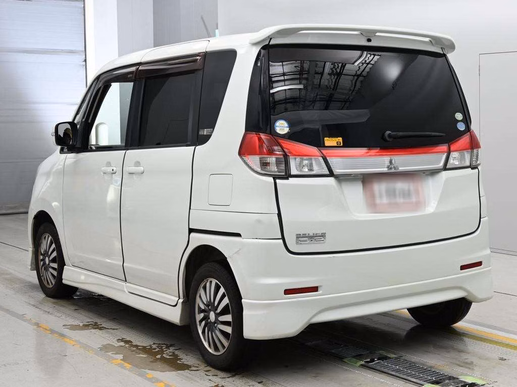 MITSUBISHI DELICA D:2