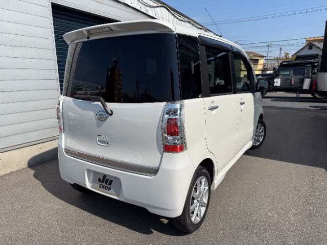 DAIHATSU TANTO EXE