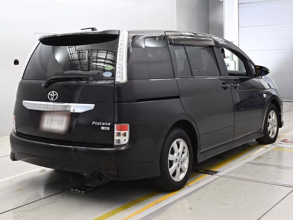 TOYOTA ISIS