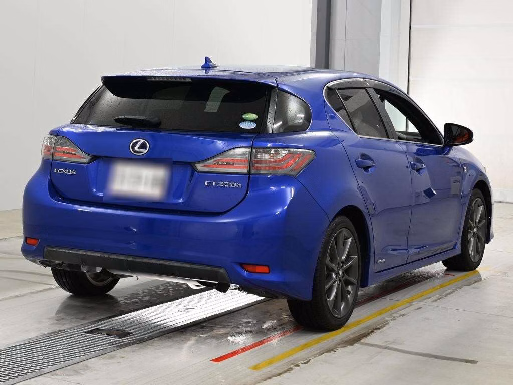 LEXUS CT200H