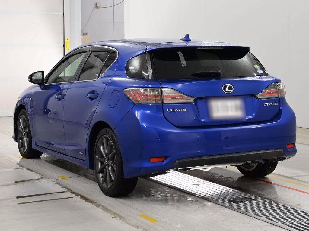 LEXUS CT200H