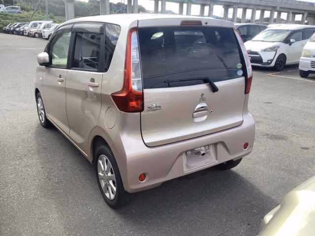MITSUBISHI EK WAGON