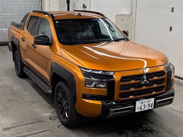 MITSUBISHI TRITON
