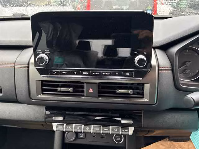 MITSUBISHI TRITON