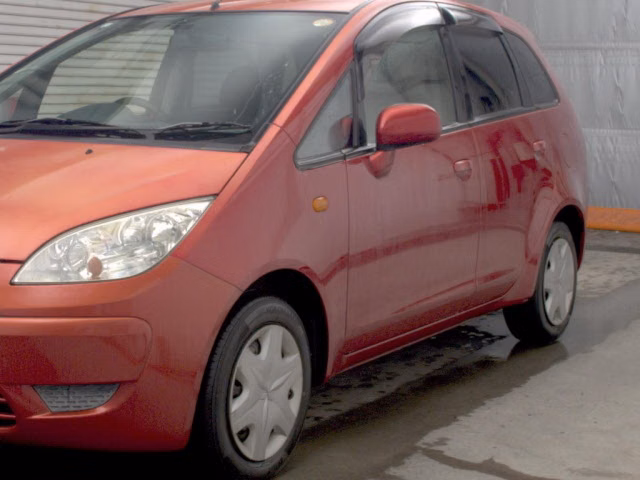 MITSUBISHI COLT PLUS