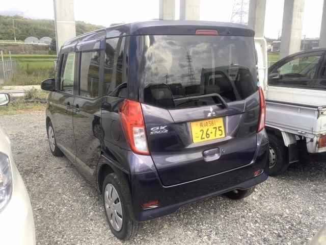 MITSUBISHI EK SPACE