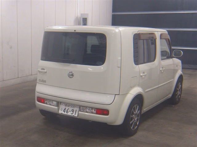 NISSAN CUBE