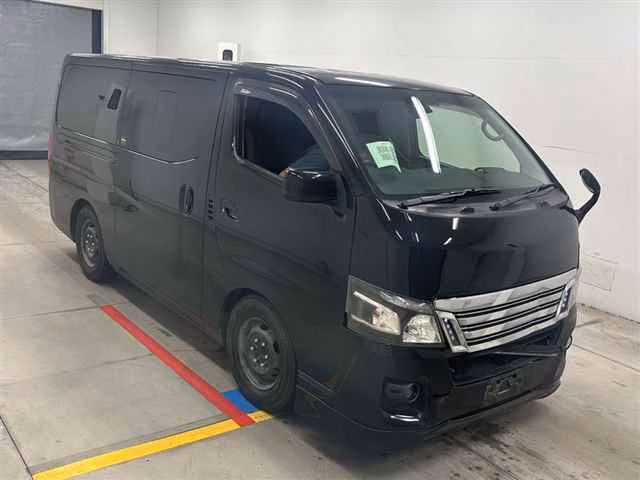 NISSAN NV350 CARAVAN