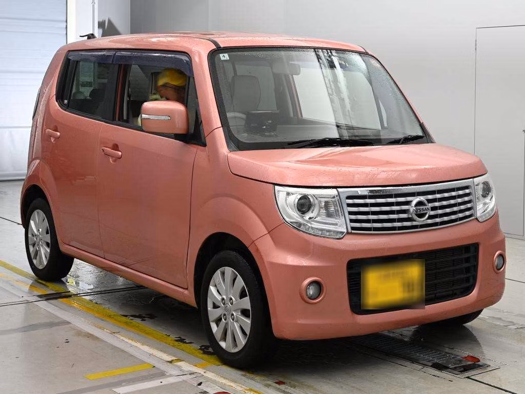 NISSAN MOCO