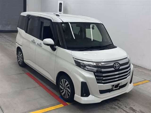 TOYOTA TANK